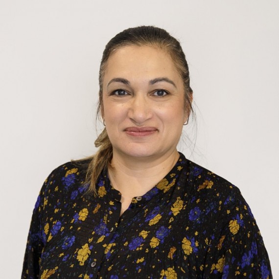 Carla Selvam-Lyne